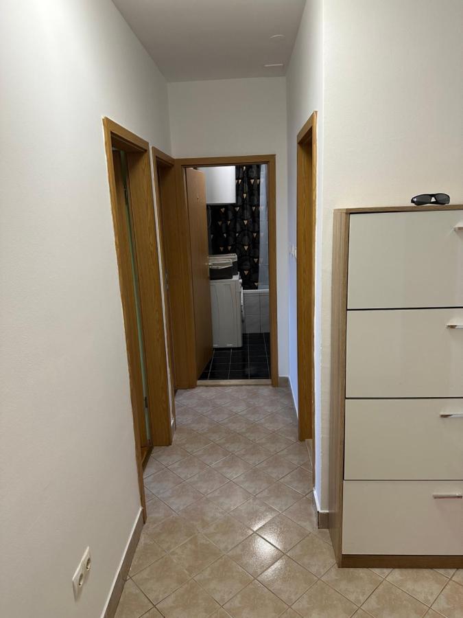 Apartman Aurora Apartment Kastel Novi Ngoại thất bức ảnh