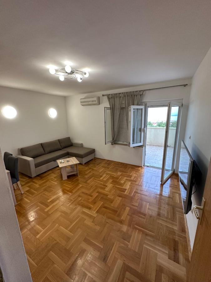 Apartman Aurora Apartment Kastel Novi Ngoại thất bức ảnh